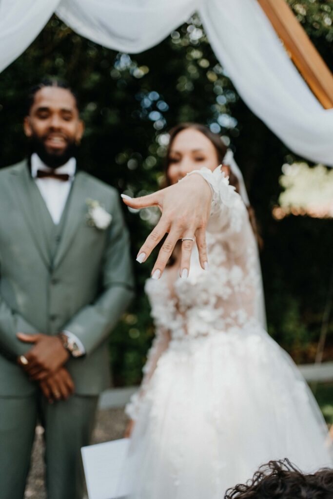 Paar Deutschland - heiraten in Luxemburg, entspannte Hochzeitsplanung
